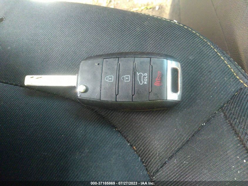 2015 KIA SOUL + - KNDJP3A59F7149468