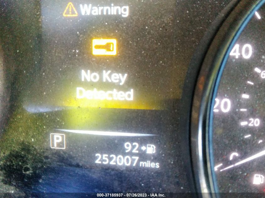 2017 NISSAN ROGUE SV - KNMAT2MT3HP587907