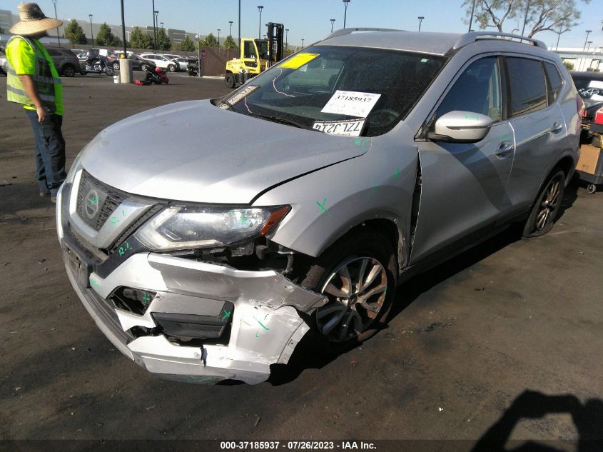 2017 NISSAN ROGUE SV - KNMAT2MT3HP587907