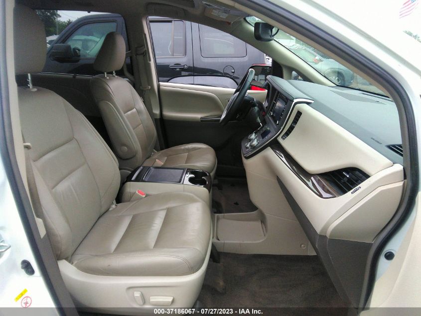 2018 TOYOTA SIENNA XLE AUTO ACCESS - 5TDYZ3DC2JS905448