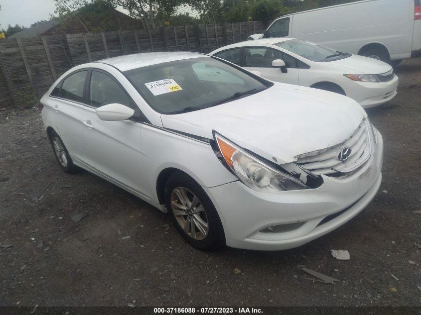 2013 HYUNDAI SONATA GLS - 5NPEB4ACXDH787015