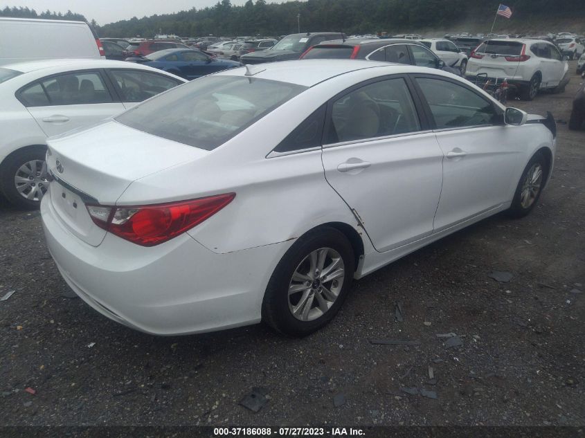 2013 HYUNDAI SONATA GLS - 5NPEB4ACXDH787015