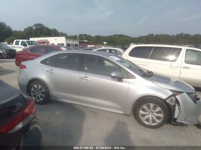 2020 TOYOTA COROLLA LE - JTDEPRAE6LJ037701