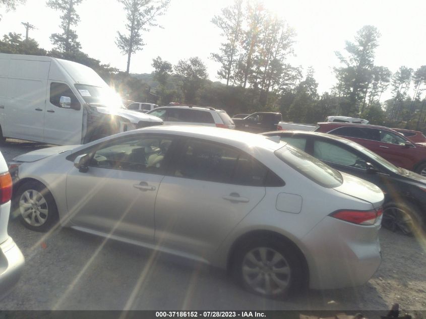 2020 TOYOTA COROLLA LE - JTDEPRAE6LJ037701