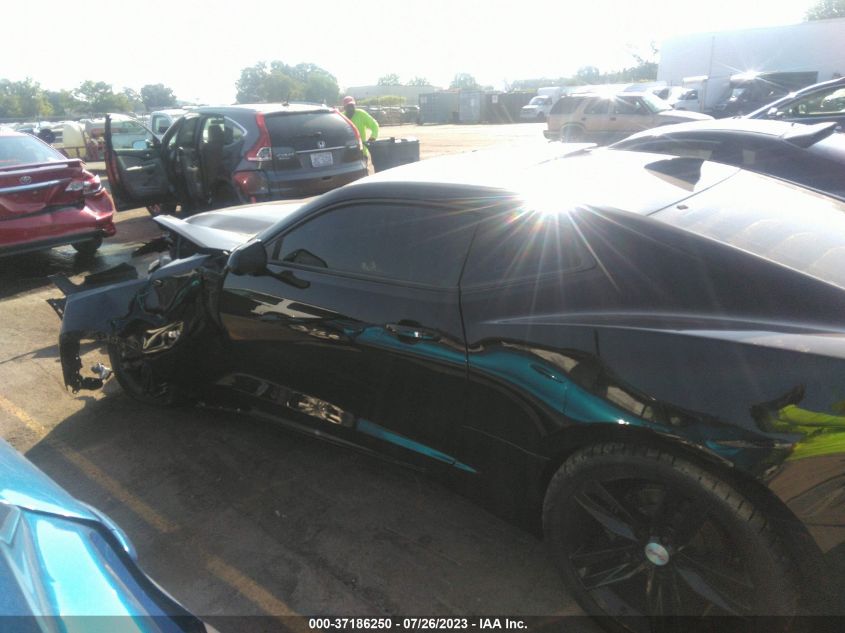 2016 CHEVROLET CAMARO 2LT - 1G1FD1RS5G0150083