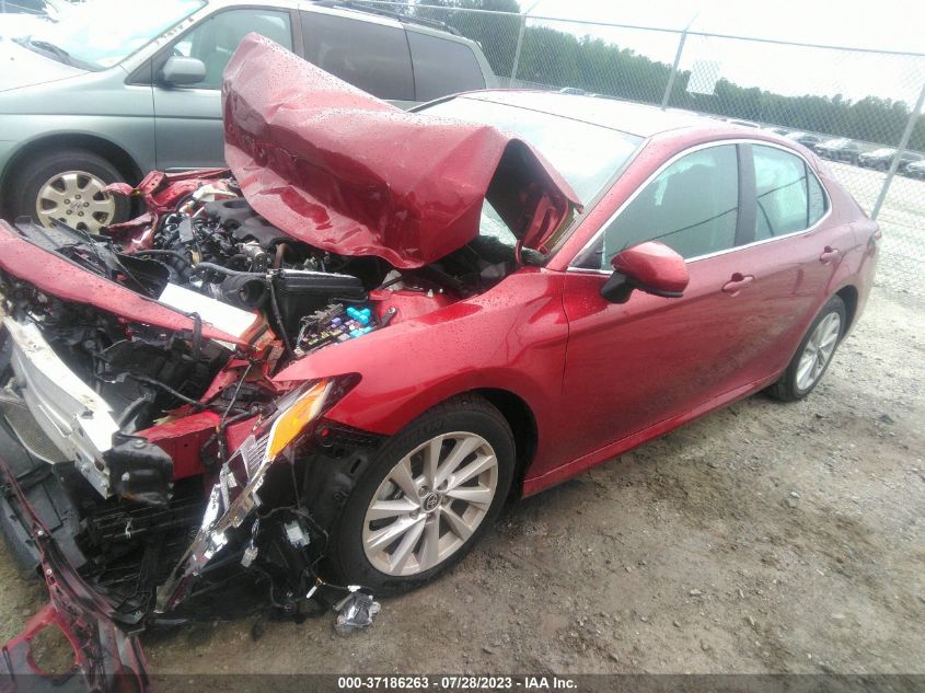 2022 TOYOTA CAMRY LE - 4T1C11AK5NU617910