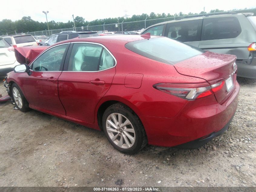 2022 TOYOTA CAMRY LE - 4T1C11AK5NU617910