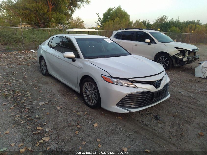 2018 TOYOTA CAMRY HYBRID - 4T1B21HKXJU006618