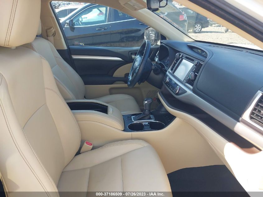 2016 TOYOTA HIGHLANDER XLE - 5TDJKRFH8GS354131