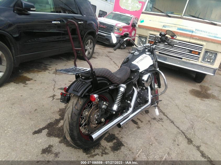 2015 HARLEY-DAVIDSON FXDBP DYNA STREET BOB - 1HD1VAM16FC320718
