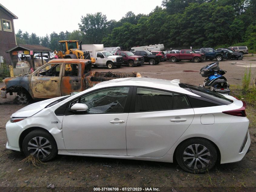 2021 TOYOTA PRIUS PRIME LE/XLE/LIMITED - JTDKAMFP3M3186882