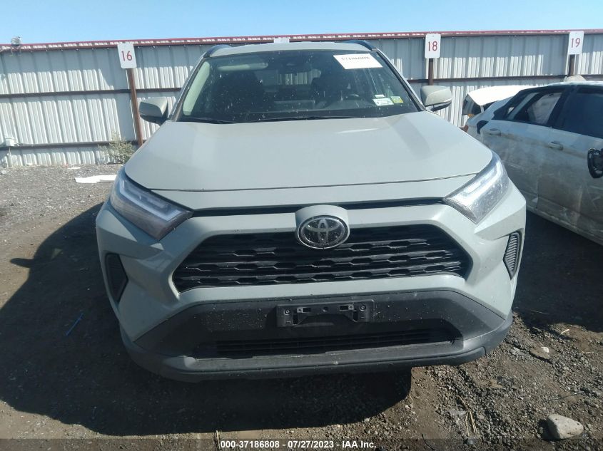 2022 TOYOTA RAV4 XLE - 2T3P1RFV4NW273237