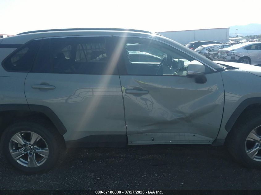 2022 TOYOTA RAV4 XLE - 2T3P1RFV4NW273237