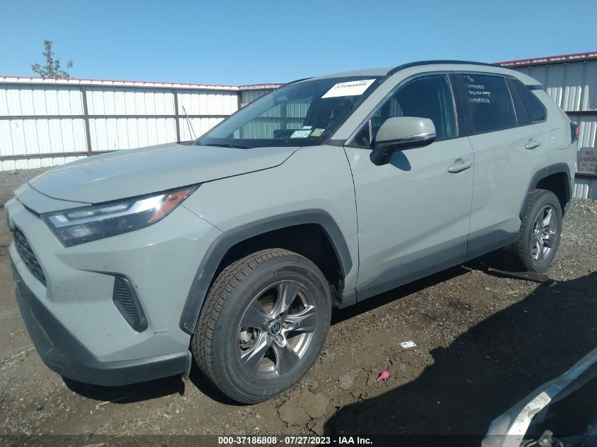 2022 TOYOTA RAV4 XLE - 2T3P1RFV4NW273237