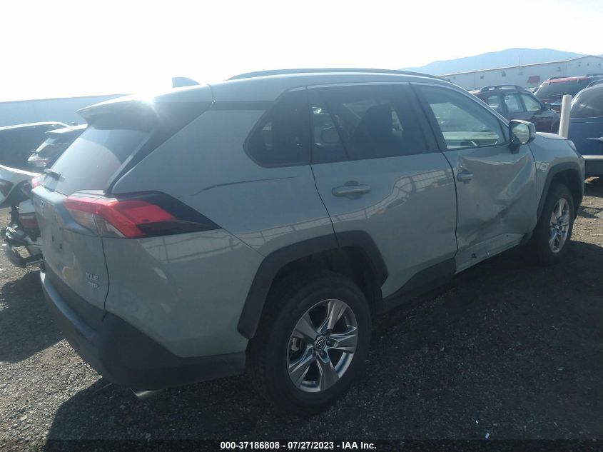 2022 TOYOTA RAV4 XLE - 2T3P1RFV4NW273237