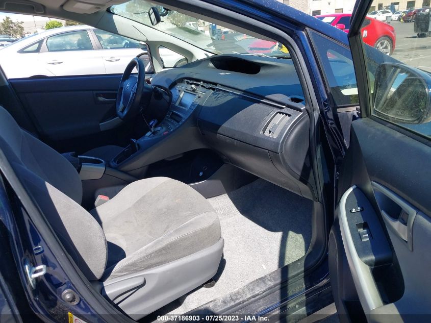 2015 TOYOTA PRIUS FOUR - JTDKN3DU8F1995414