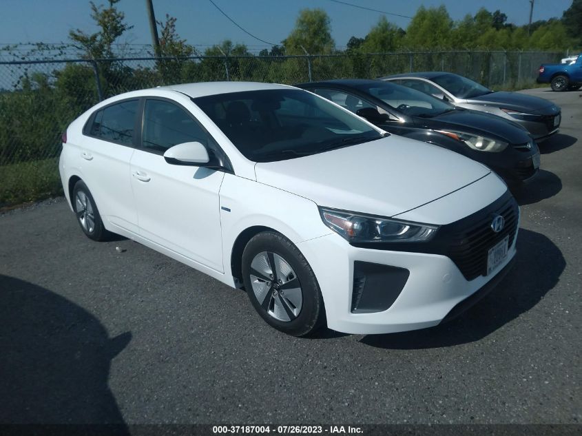 2018 HYUNDAI IONIQ HYBRID BLUE - KMHC65LC8JU100657