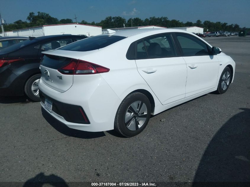 2018 HYUNDAI IONIQ HYBRID BLUE - KMHC65LC8JU100657