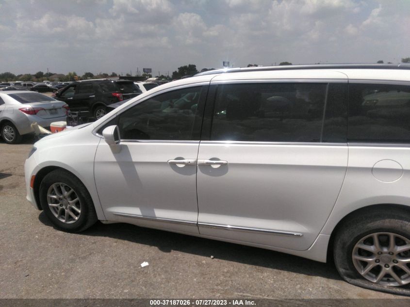 2020 CHRYSLER PACIFICA TOURING L - 2C4RC1BG4LR230049