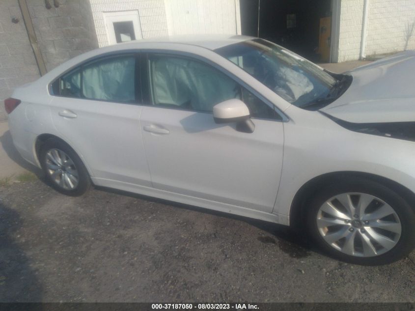 2015 SUBARU LEGACY 2.5I PREMIUM - 4S3BNAC68F3057151