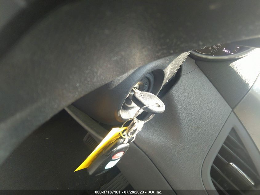 2013 HYUNDAI ELANTRA GLS PZEV - 5NPDH4AE1DH205699