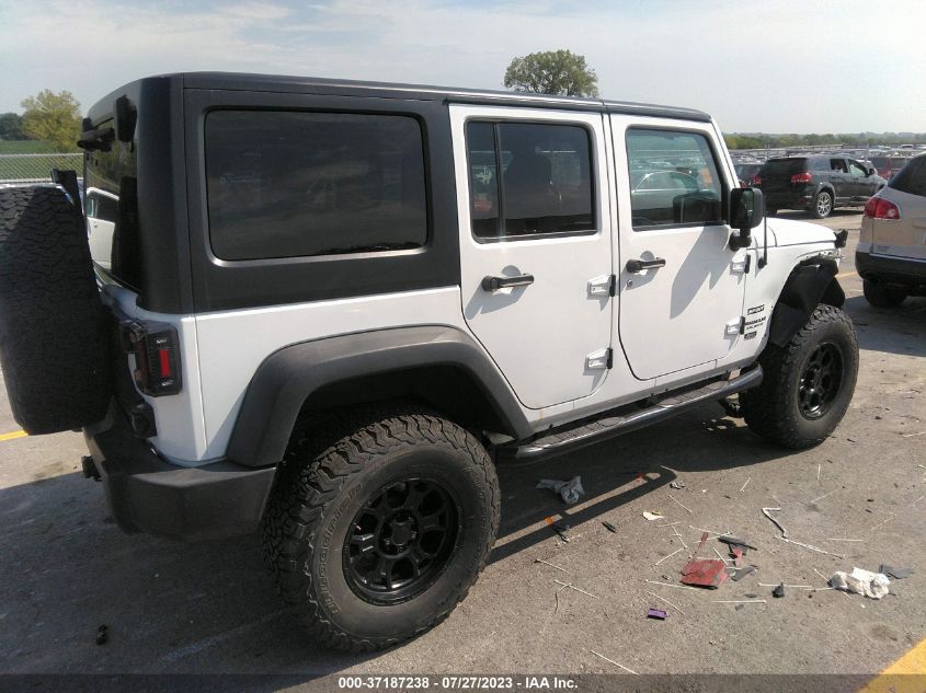 2016 JEEP WRANGLER UNLIMITED SPORT - 1C4HJWDG5GL324001