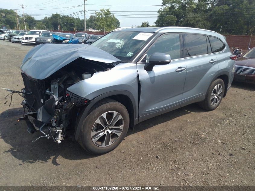2020 TOYOTA HIGHLANDER XLE - 5TDGZRBH6LS005149