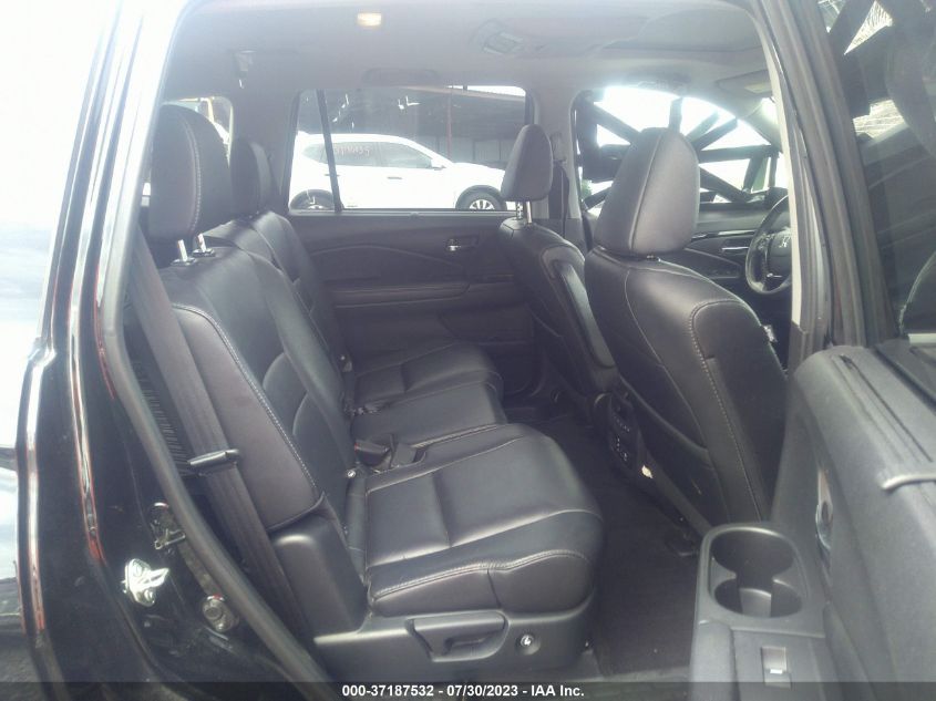 2017 HONDA PILOT TOURING - 5FNYF5H98HB003954