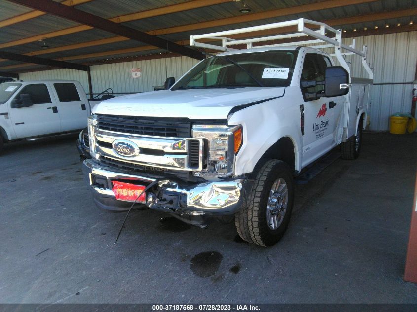 2017 FORD SUPER DUTY F-250 SRW XLT/XL - 1FD7X2B60HED32795