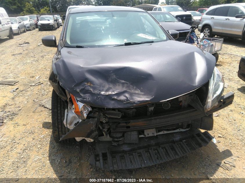 2013 NISSAN SENTRA SR - 3N1AB7AP8DL675318