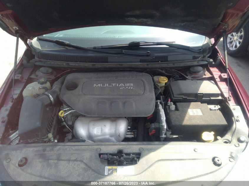 2016 CHRYSLER 200 C - 1C3CCCCB0GN135001