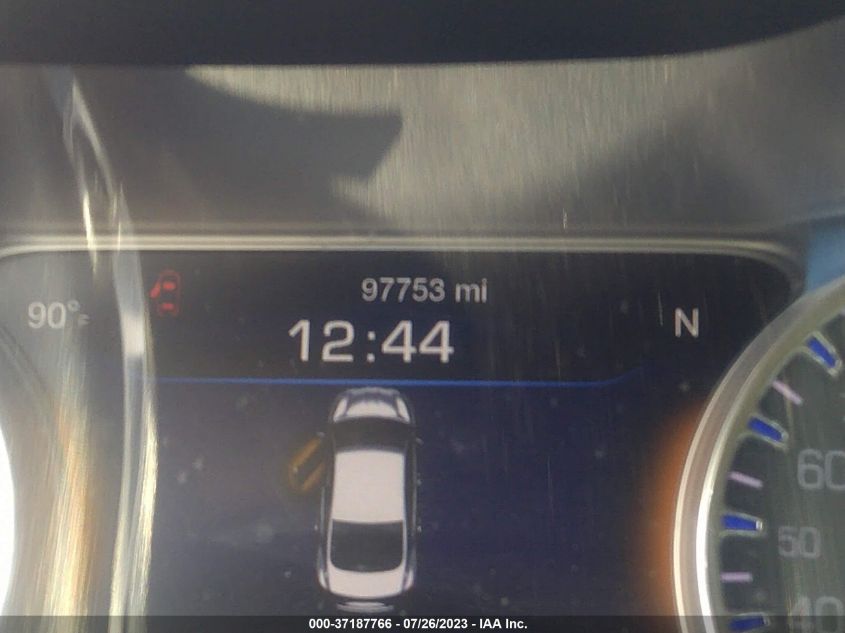 2016 CHRYSLER 200 C - 1C3CCCCB0GN135001
