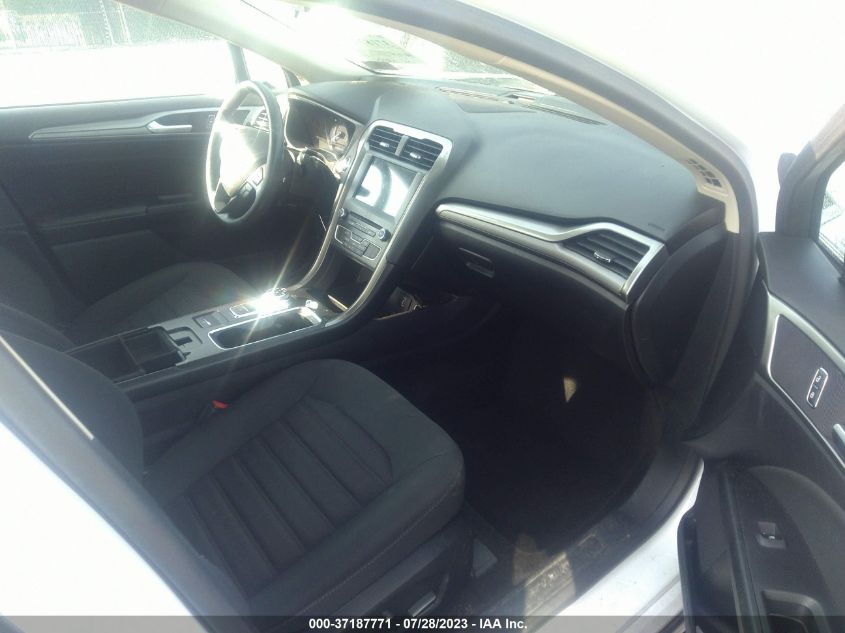 2018 FORD FUSION SE - 3FA6P0HD6JR223714