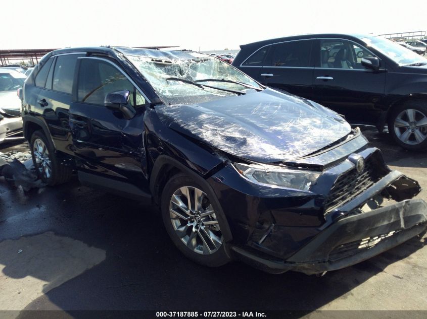 2019 TOYOTA RAV4 XLE PREMIUM - 2T3C1RFV8KW057255