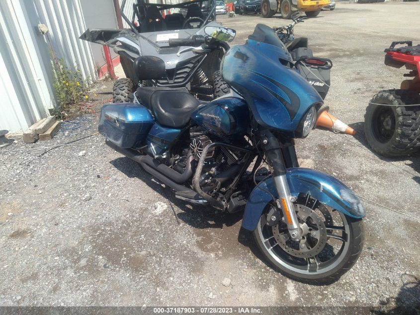 2014 HARLEY-DAVIDSON FLHX STREET GLIDE - 1HD1KBM1XEB680755