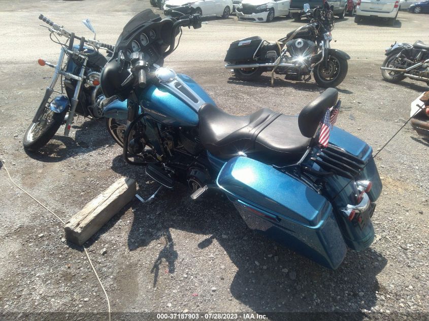 2014 HARLEY-DAVIDSON FLHX STREET GLIDE - 1HD1KBM1XEB680755