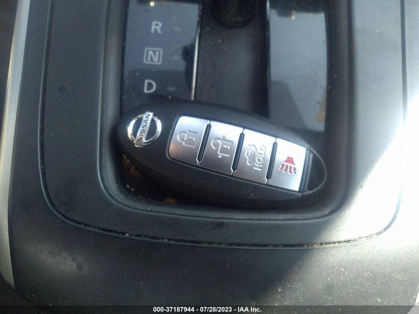2016 NISSAN SENTRA SR/SL/S/SV/FE+ S - 3N1AB7AP5GL640904