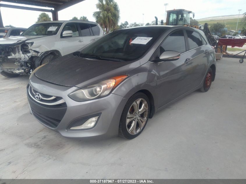 2013 HYUNDAI ELANTRA GT - KMHD35LE1DU019504