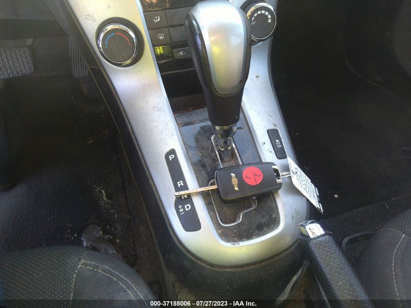 2014 CHEVROLET CRUZE 1LT - 1G1PC5SB8E7217563