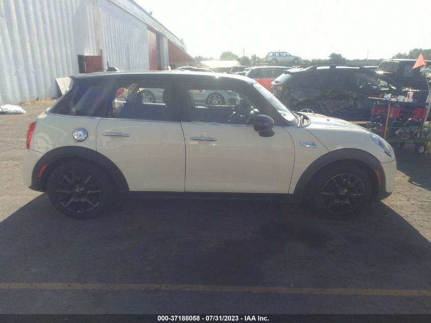 2015 MINI HARDTOP COOPER S WMWXU3C53FT891885