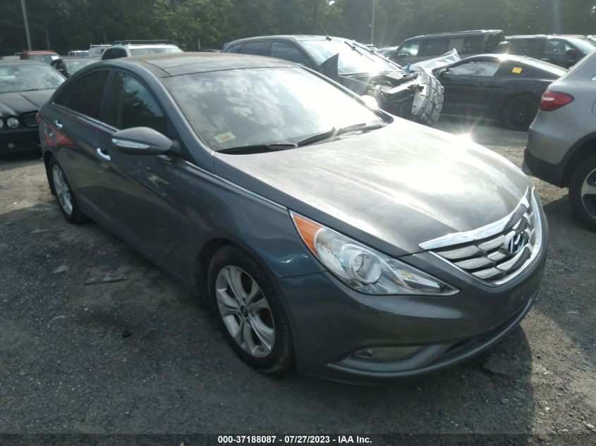 2013 HYUNDAI SONATA LIMITED PZEV - 5NPEC4AC4DH541123