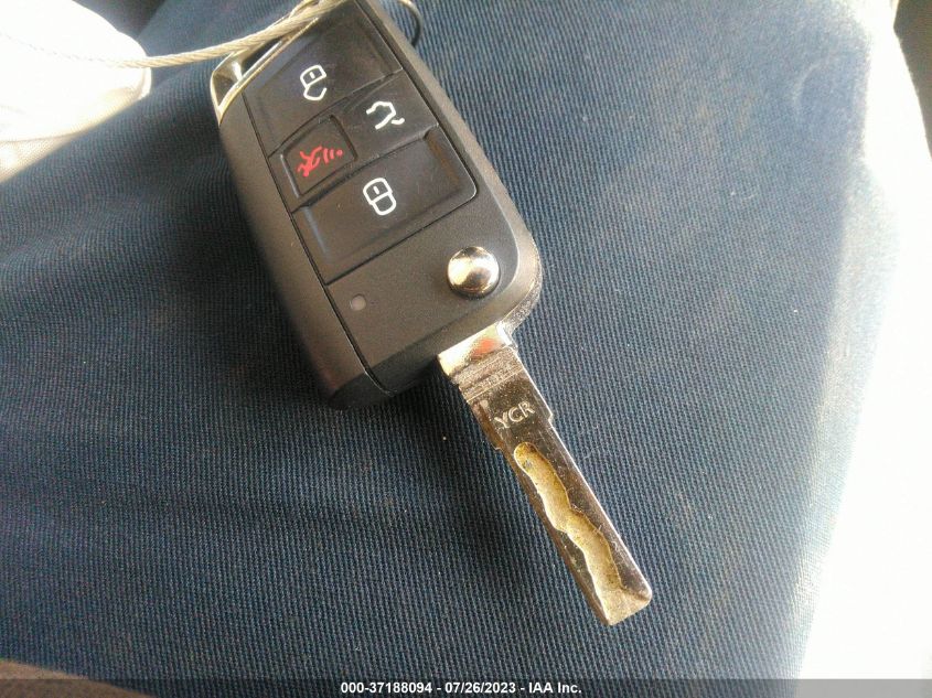 2018 VOLKSWAGEN GOLF S/SE - 3VWG17AUXJM262044