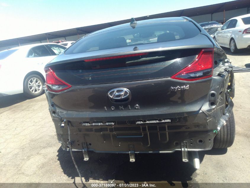 2022 HYUNDAI IONIQ HYBRID SE - KMHC75LC8NU266146