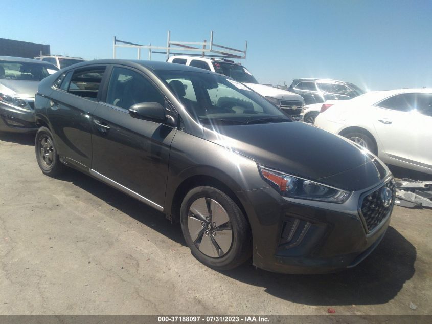 2022 HYUNDAI IONIQ HYBRID SE - KMHC75LC8NU266146