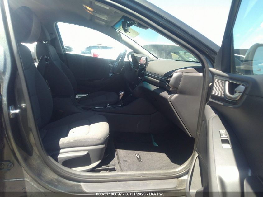 2022 HYUNDAI IONIQ HYBRID SE - KMHC75LC8NU266146