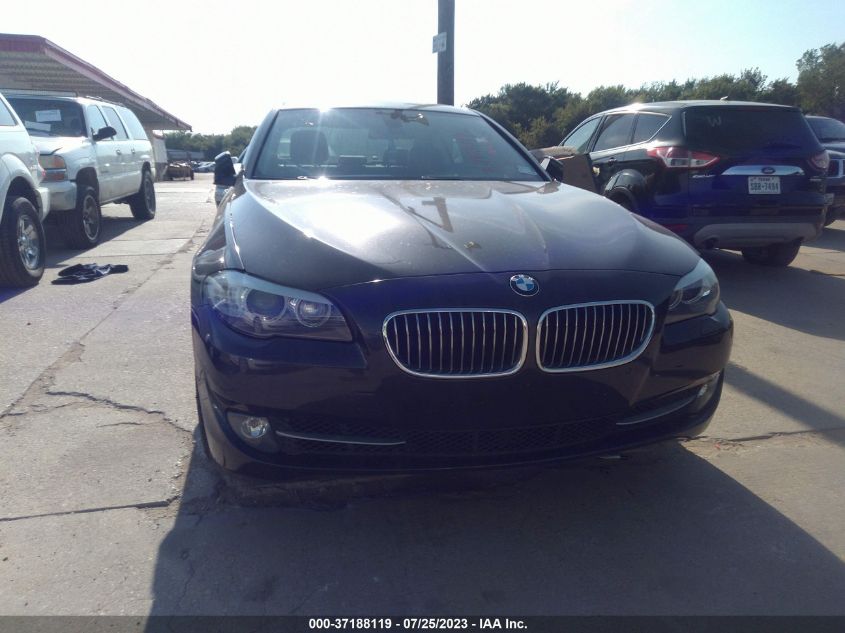 2013 BMW 5 SERIES 528I - WBAXG5C5XDDY37087