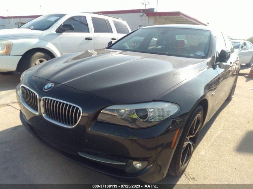 2013 BMW 5 SERIES 528I - WBAXG5C5XDDY37087