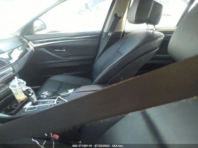 2013 BMW 5 SERIES 528I - WBAXG5C5XDDY37087