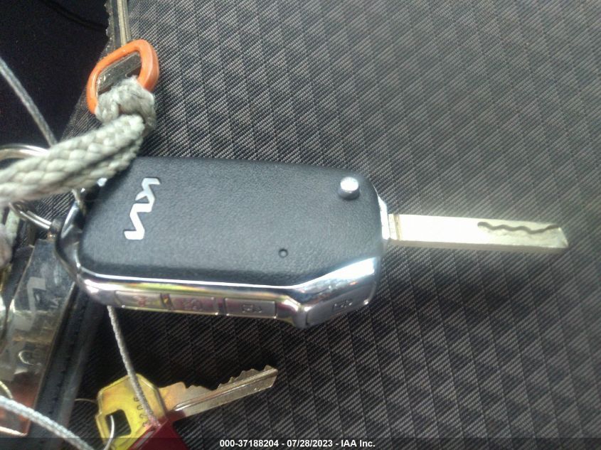 2022 KIA SOUL LX - KNDJ23AU2N7183658