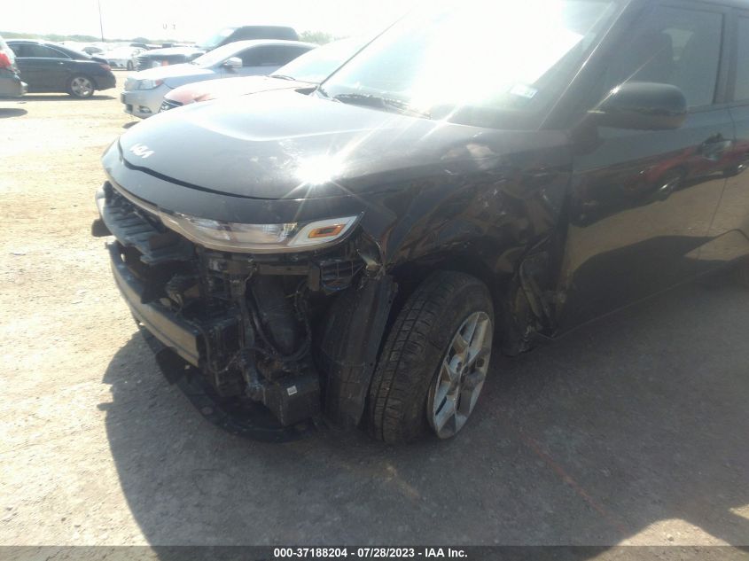 2022 KIA SOUL LX - KNDJ23AU2N7183658